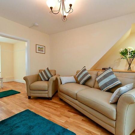 Just Stay Wales - Castle Square Cottage, Mumbles Eksteriør billede